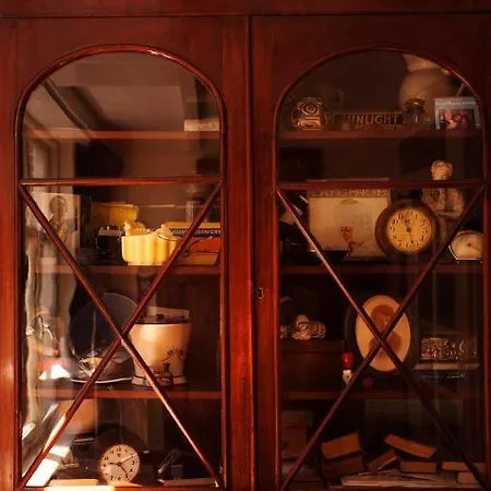 Bed & Breakfast Since1634 2*
